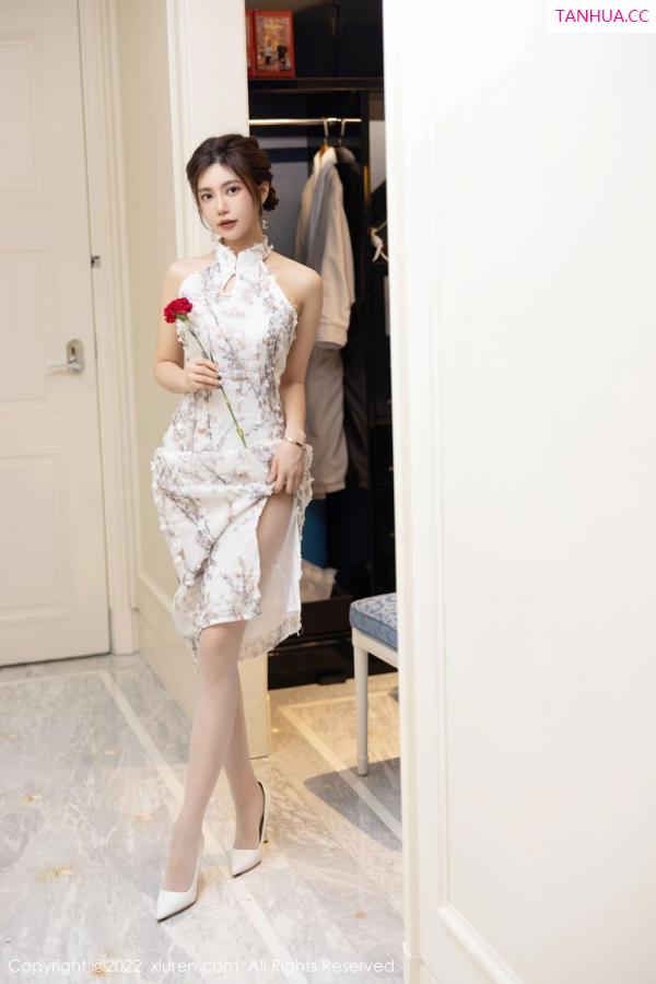 綺裡嘉 绮里嘉 [XiuRen]高清写真图 2022.10.14 No.5713 绮里嘉ula第2张图片